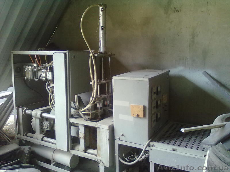 Выдувная машина пет бутылки 450 шт/час.Полуавтомат. Б/у - <ro>Изображение</ro><ru>Изображение</ru> #1, <ru>Объявление</ru> #1034821