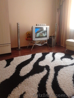 cдам посуточно квартиру в центре - <ro>Изображение</ro><ru>Изображение</ru> #2, <ru>Объявление</ru> #699220