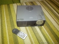 проектор Toshiba TDP-S8 - <ro>Изображение</ro><ru>Изображение</ru> #4, <ru>Объявление</ru> #712054