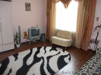 сдам посуточно очень красивую квартиру в центре - <ro>Изображение</ro><ru>Изображение</ru> #1, <ru>Объявление</ru> #900231