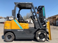 Автонавантажувач вилковий TCM (Nissan) на 2.5 тонни, з бічним зсувом - <ro>Изображение</ro><ru>Изображение</ru> #6, <ru>Объявление</ru> #1744041