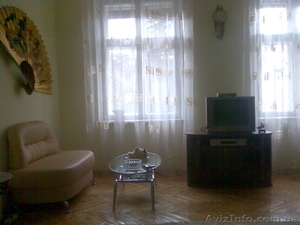 продам 2 комнатную квартиру в центре - <ro>Изображение</ro><ru>Изображение</ru> #1, <ru>Объявление</ru> #330325