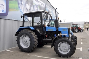 Колесный трактор БЕЛАРУС МТЗ 1025.2 тягового класса,  дизель 104 л.с. 