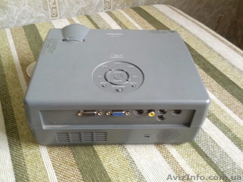 проектор Toshiba TDP-S8 - <ro>Изображение</ro><ru>Изображение</ru> #7, <ru>Объявление</ru> #712054