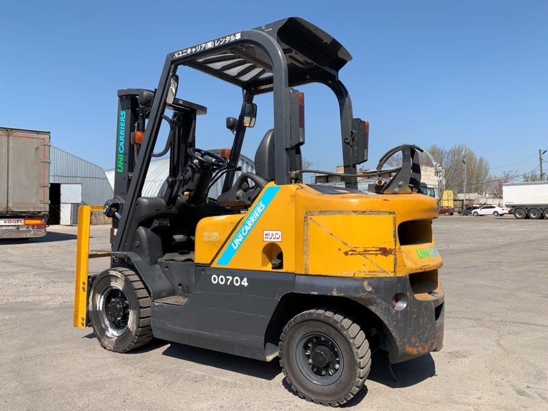 Автонавантажувач вилковий TCM (Nissan) на 2.5 тонни, з бічним зсувом - <ro>Изображение</ro><ru>Изображение</ru> #3, <ru>Объявление</ru> #1744041