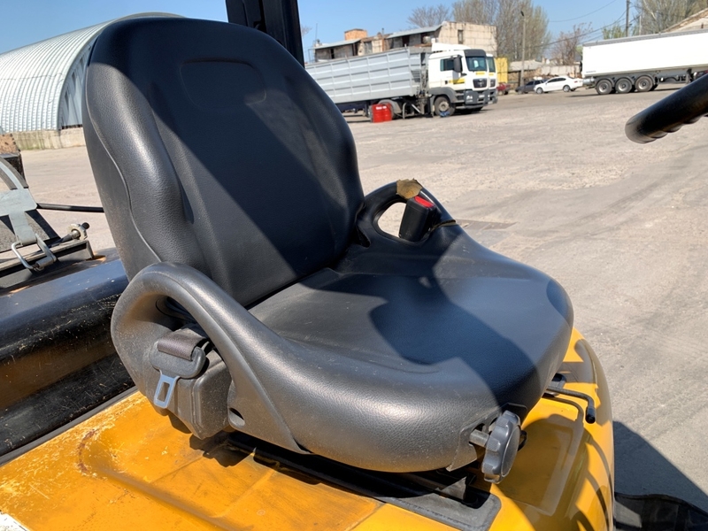 Автонавантажувач вилковий TCM (Nissan) на 2.5 тонни, з бічним зсувом - <ro>Изображение</ro><ru>Изображение</ru> #9, <ru>Объявление</ru> #1744041